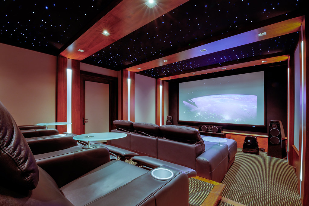 Incredible High End Home Theatre in Kelowna | Kelowna, BC Expert Home Theatre | Surround Sound Installers | Surround Sound Kelowna